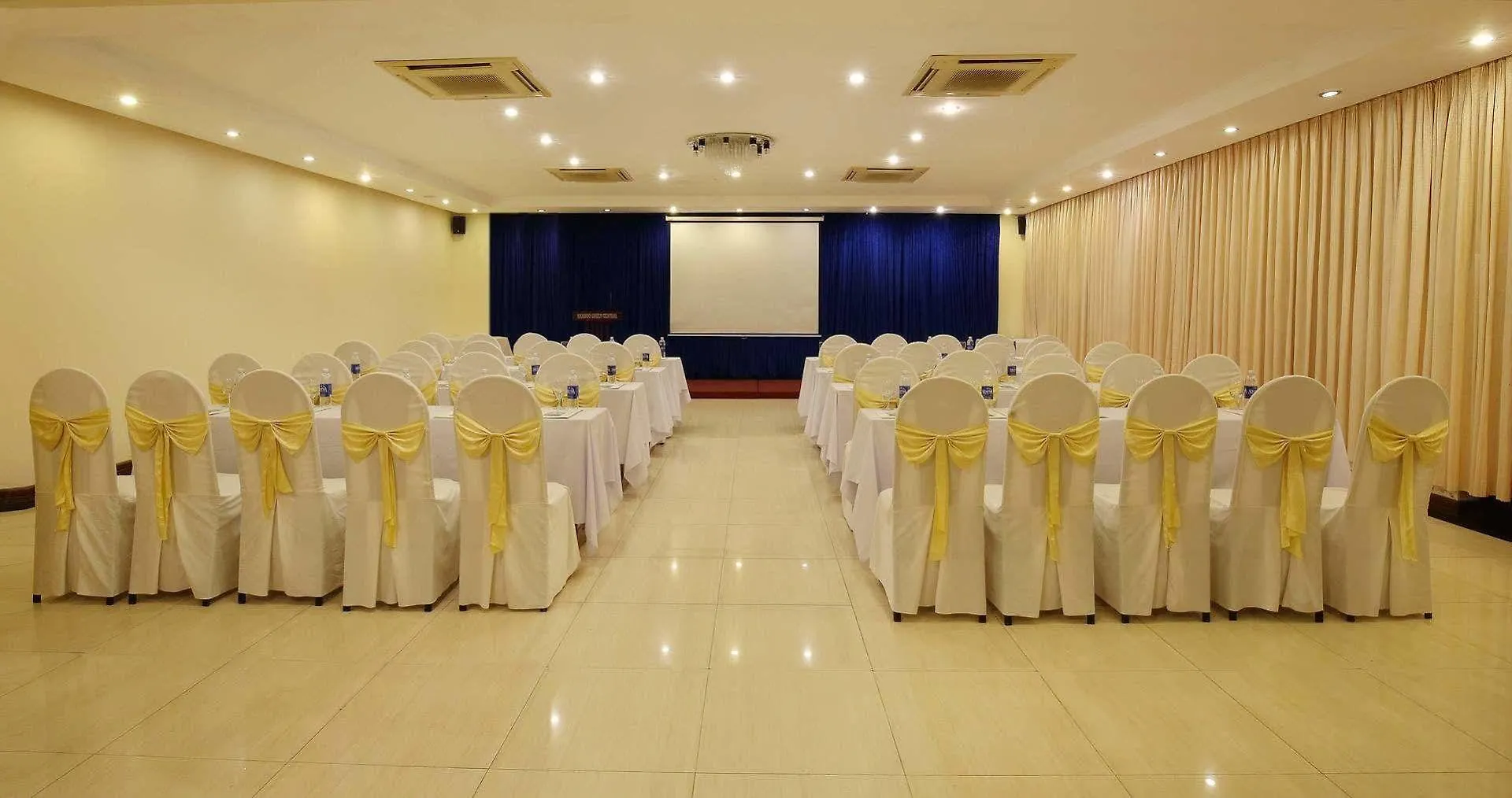 Bamboo Green Central Hotel Da Nang 3*,